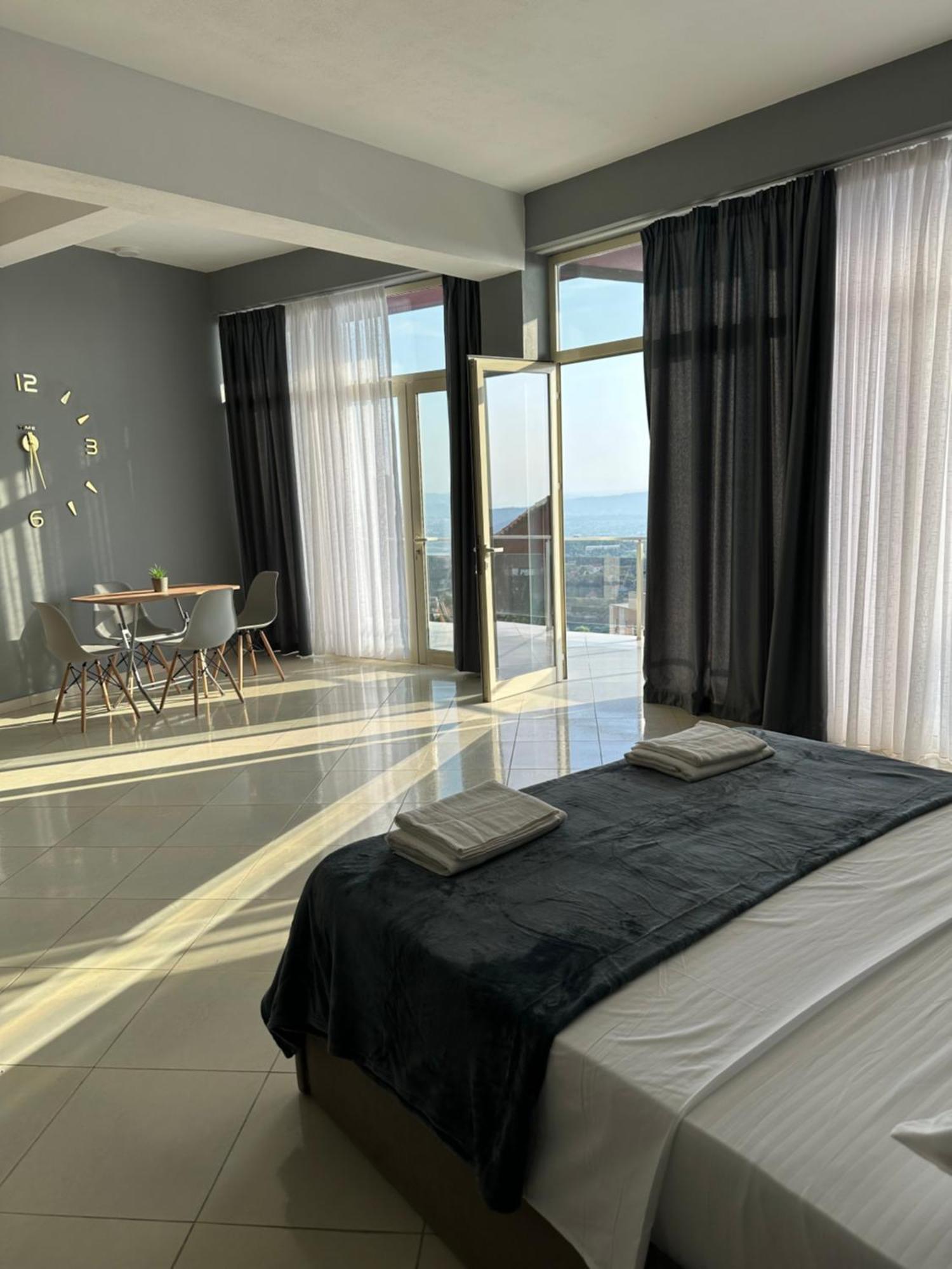 Guest house Freske *